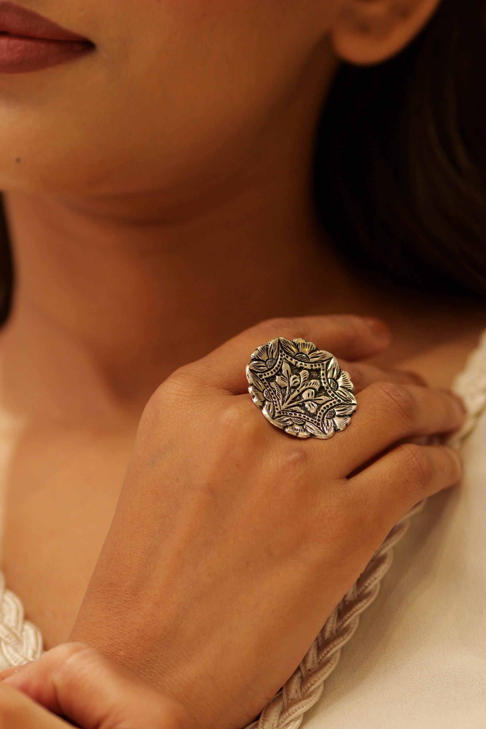 Anokhi Floral Chitai Statement Ring - Image 5