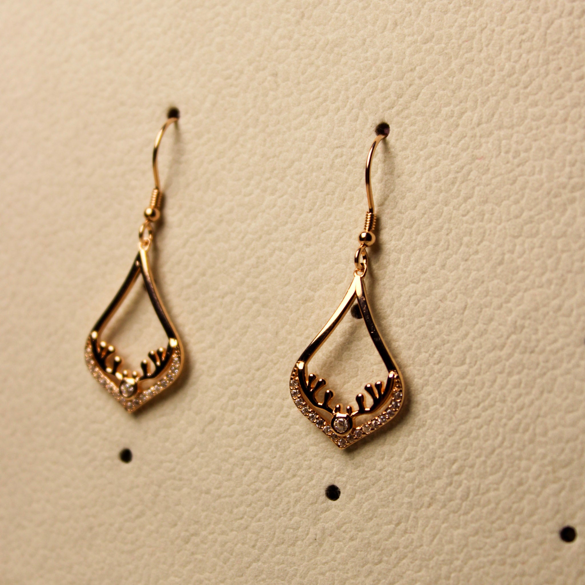 Rose Dear Elegance Earrings - Image 2