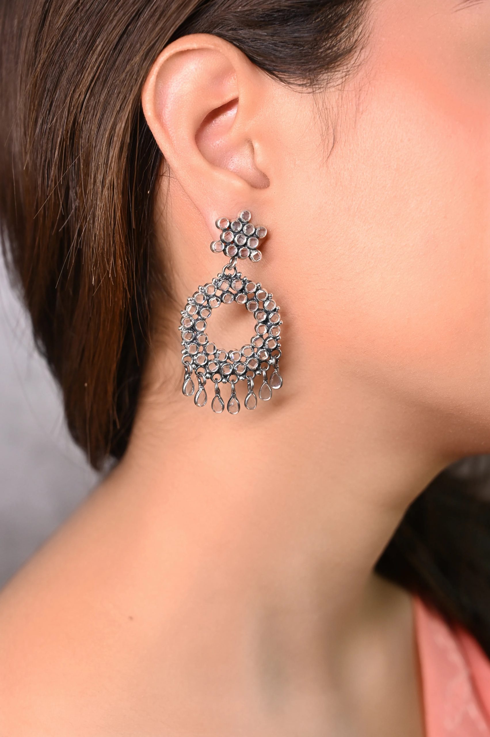 Lustre Fine Twinkling Chandbali - Image 3