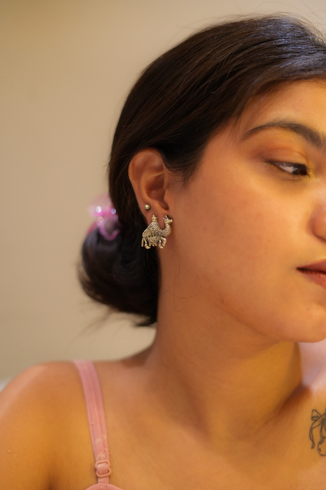 Aadhya Desert Camel Stud Earring - Image 3